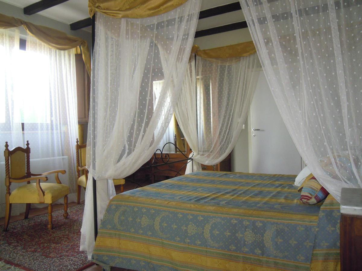 Agriturismo Piccolo Albero Лорето-Апрутино Экстерьер фото